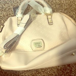 Brand NEW Guess Pink Purse From London,UK